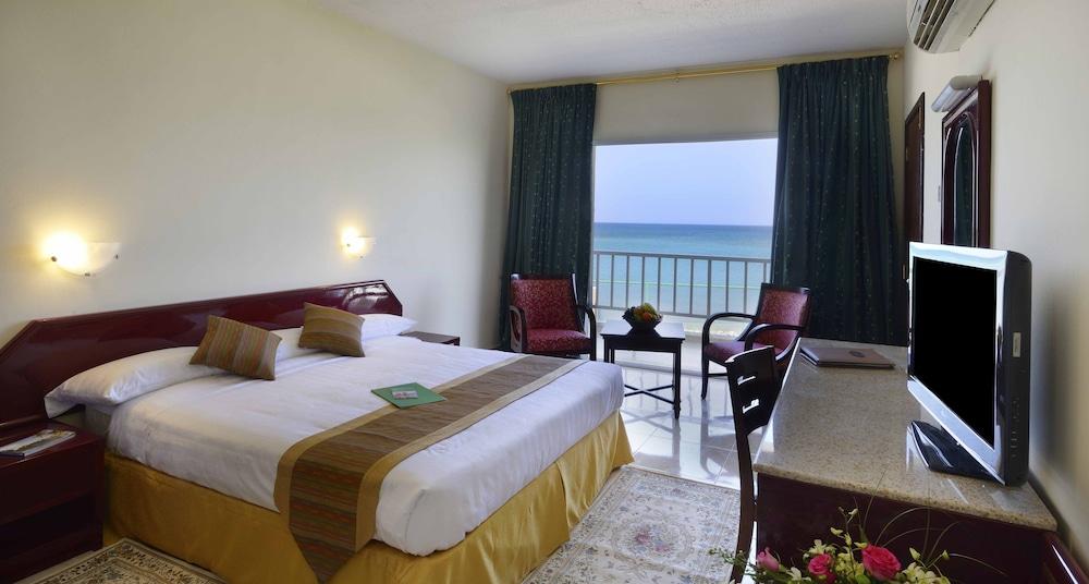 Resort Sur Beach Holiday Eksteriør billede